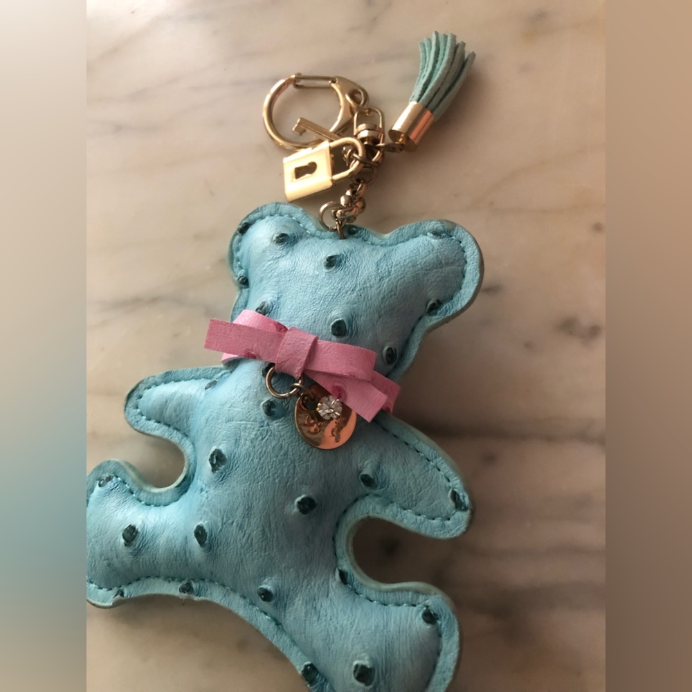 Leather “Lucky girl” Key chain